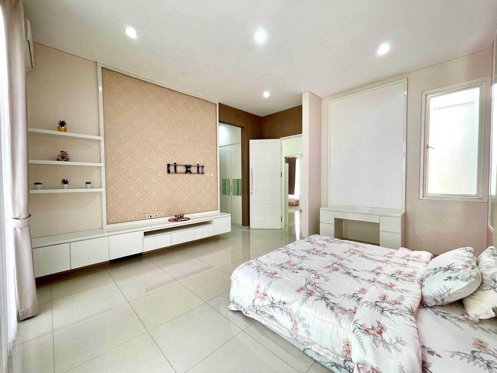 Dijual Rumah Woodland Citraland Surabaya Barat
