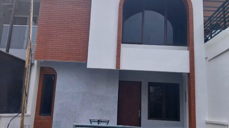 Dijual Cepat Rumah Citraland Taman Puspa Raya
