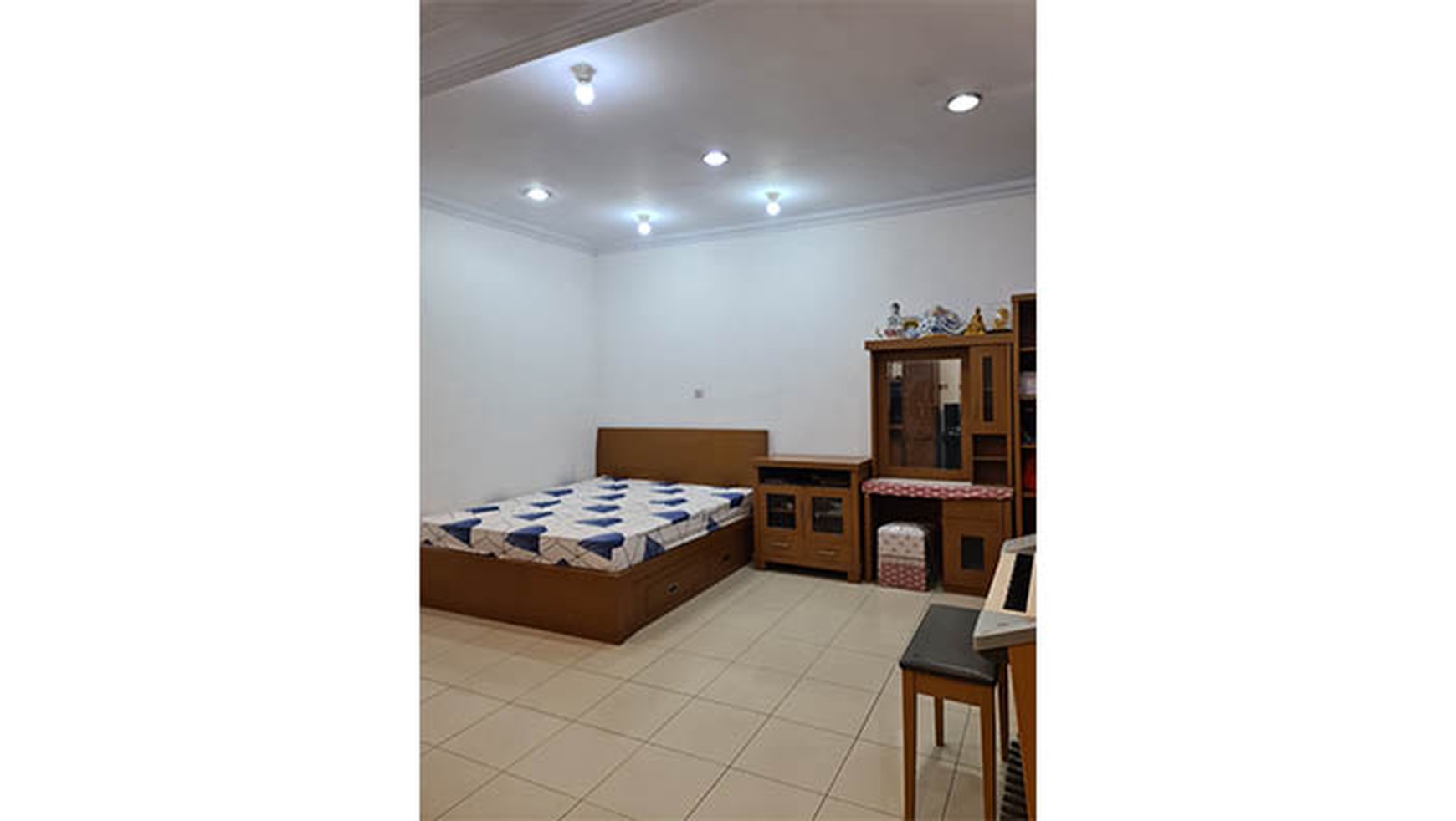 Rumah Tarian Raya Timur, Kelapa Gading