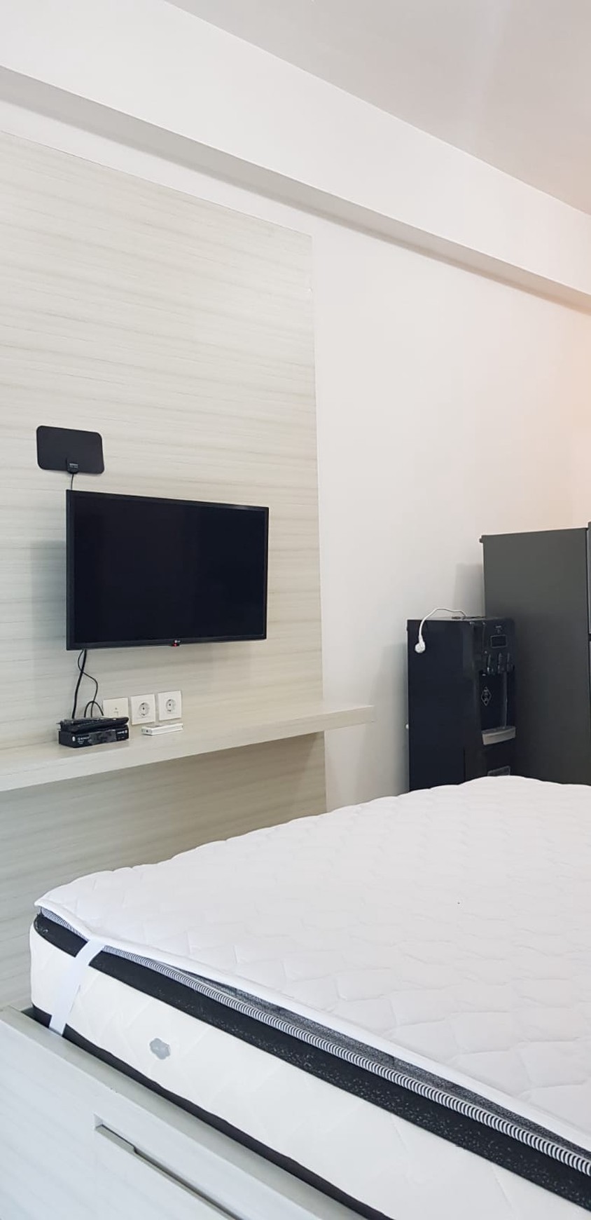 Murah Disewakan Apartemen Anderson Tipe Studio Full Furnished Modern - Lantai 29 - Akses Pakuwon Mall, Ptc, Supermall