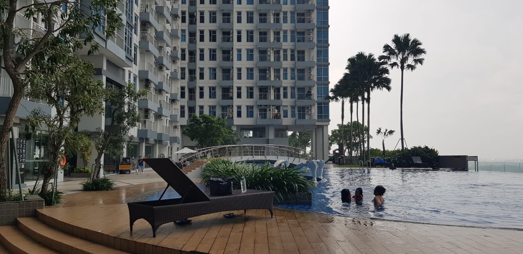 Murah Disewakan Apartemen Anderson Tipe Studio Full Furnished Modern - Lantai 29 - Akses Pakuwon Mall, Ptc, Supermall