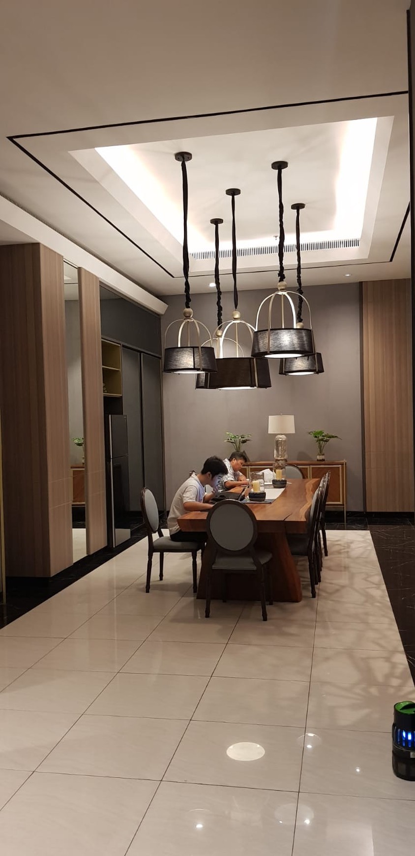 Murah Disewakan Apartemen Anderson Tipe Studio Full Furnished Modern - Lantai 29 - Akses Pakuwon Mall, Ptc, Supermall