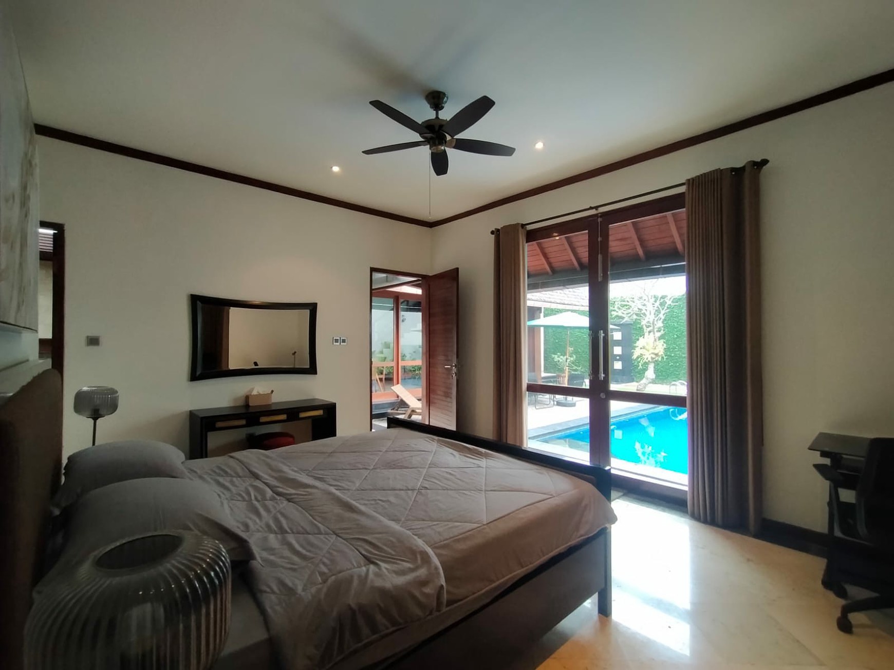 For Sale / For Rent - Luxurious 3BR Villa in Umalas, Kerobokan