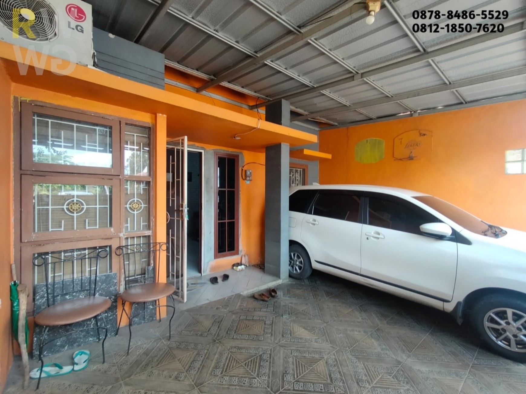 Rumah Dijual di Dukuh Zamrud Bekasi - 1,5 Lantai Murah, Strategis & Nyaman