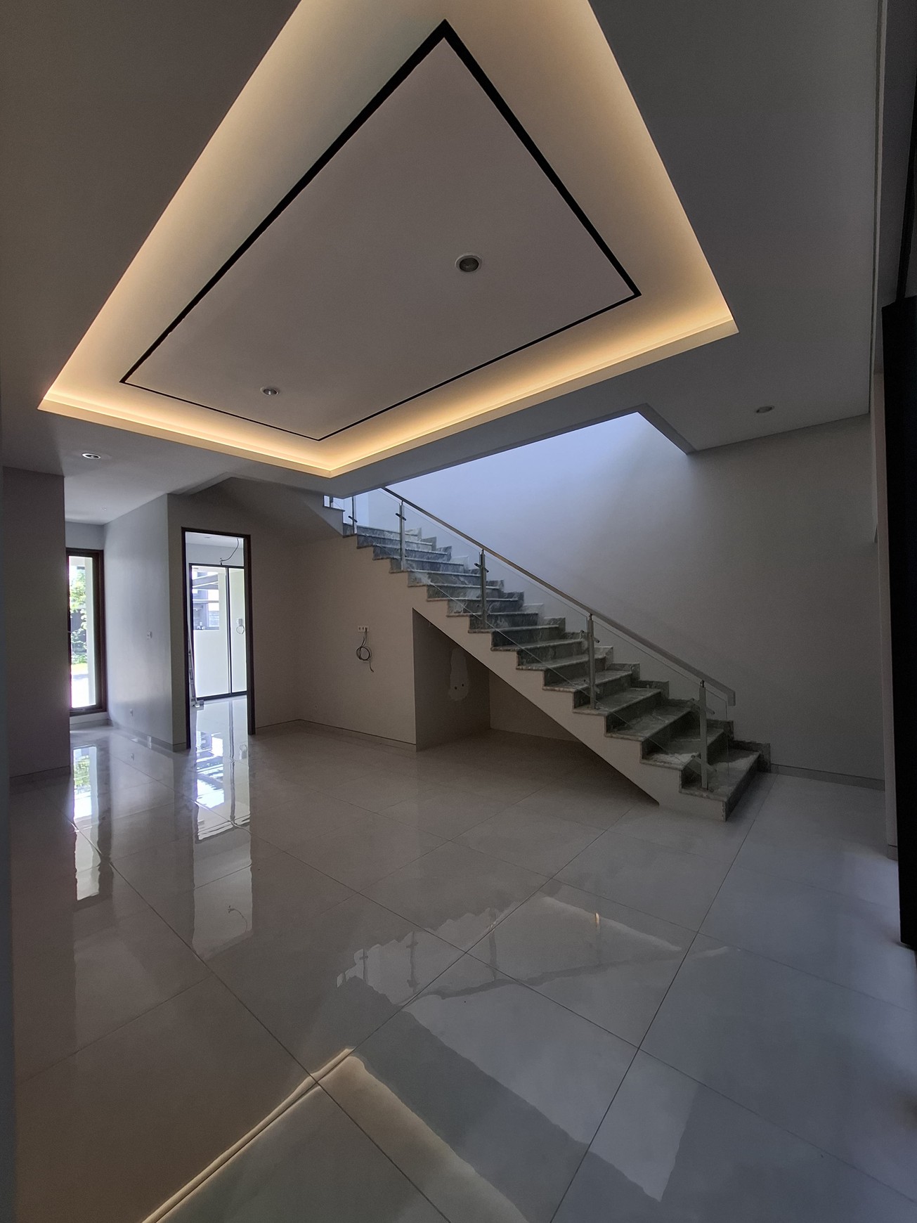 Dijual Rumah Baru Woodland Citraland Surabaya New Baru Modern Mewah Siap Huni Dekat Uc, Hokky Buah, Pasar Modern