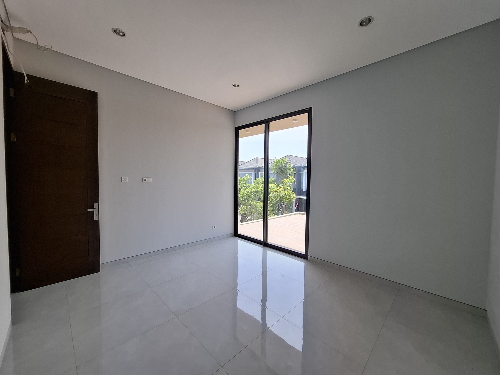 Dijual Rumah Baru Woodland Citraland Surabaya New Baru Modern Mewah Siap Huni Dekat Uc, Hokky Buah, Pasar Modern