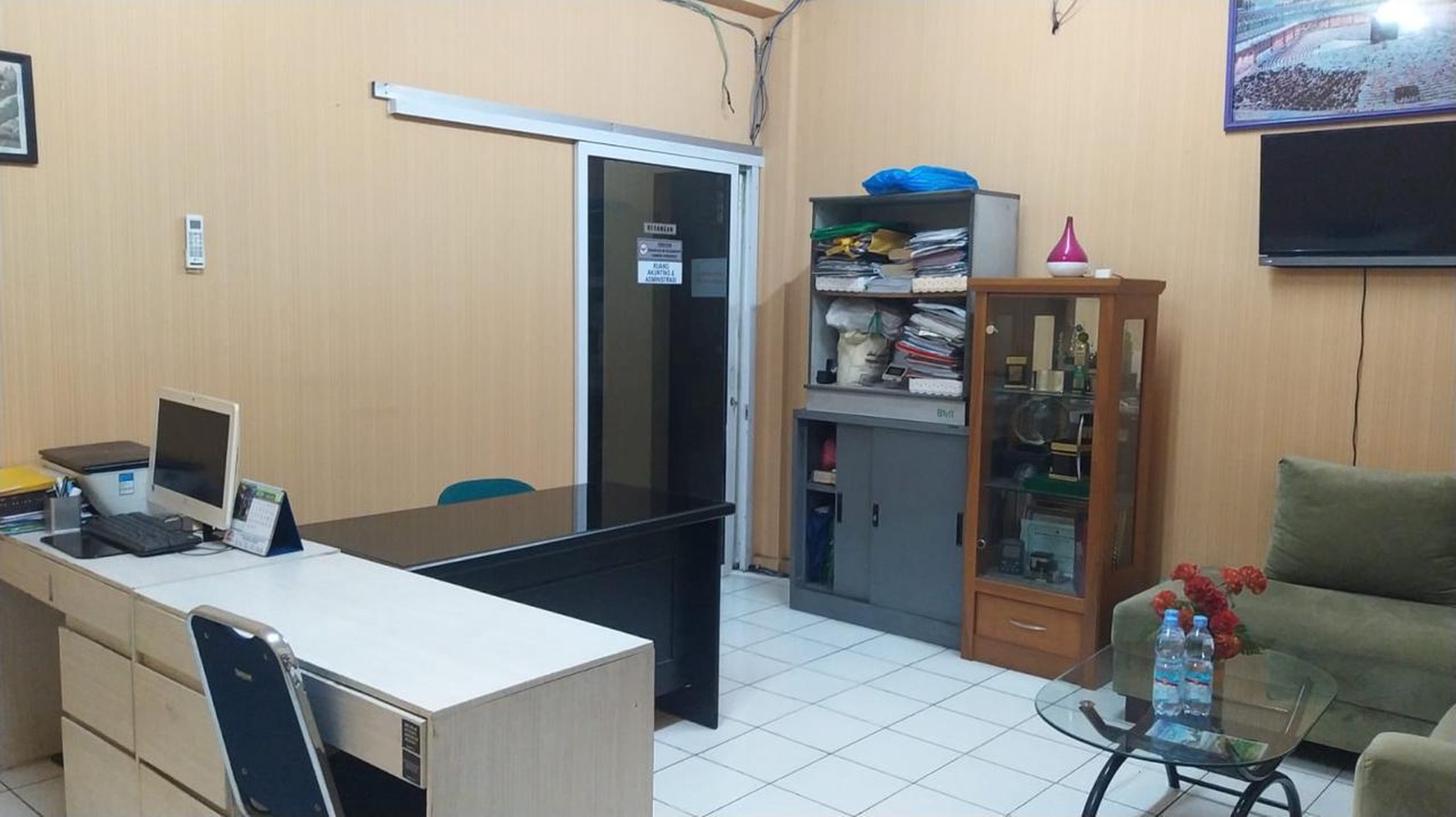 Dijual Cepat Rukan 3 Lantai, Siap Pakai  di Jalan Chairil Anwar, Bekasi Timur