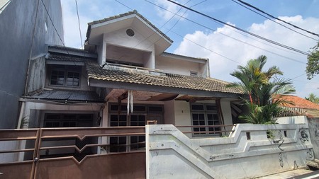 Dijual rumah hitung tanah di lingkungan yang tenang di Cideng, jakarta pusat