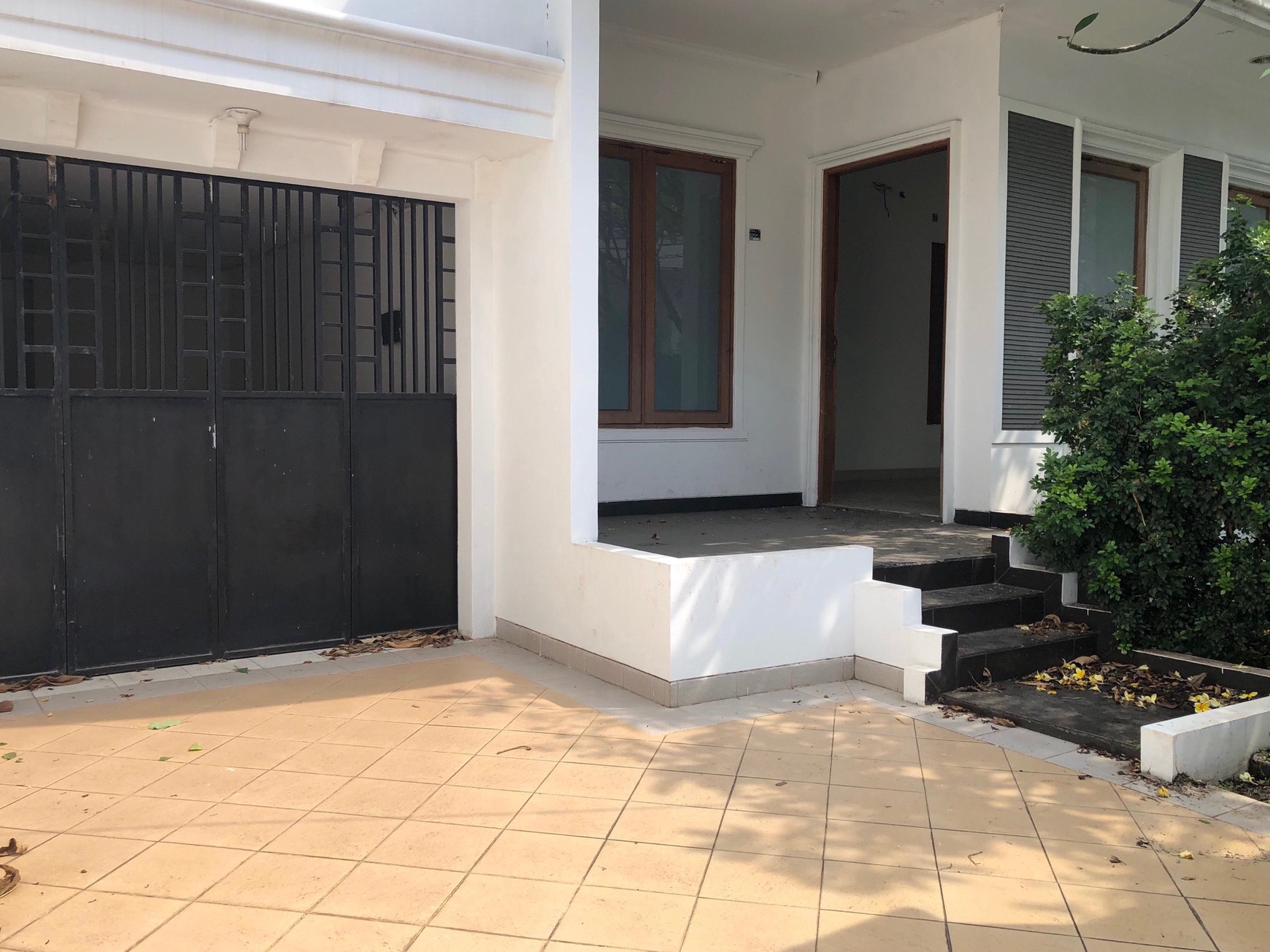 Dijual Rumah Siap Huni di Kelapa Nias, Kelapa Gading - Jakarta Utara