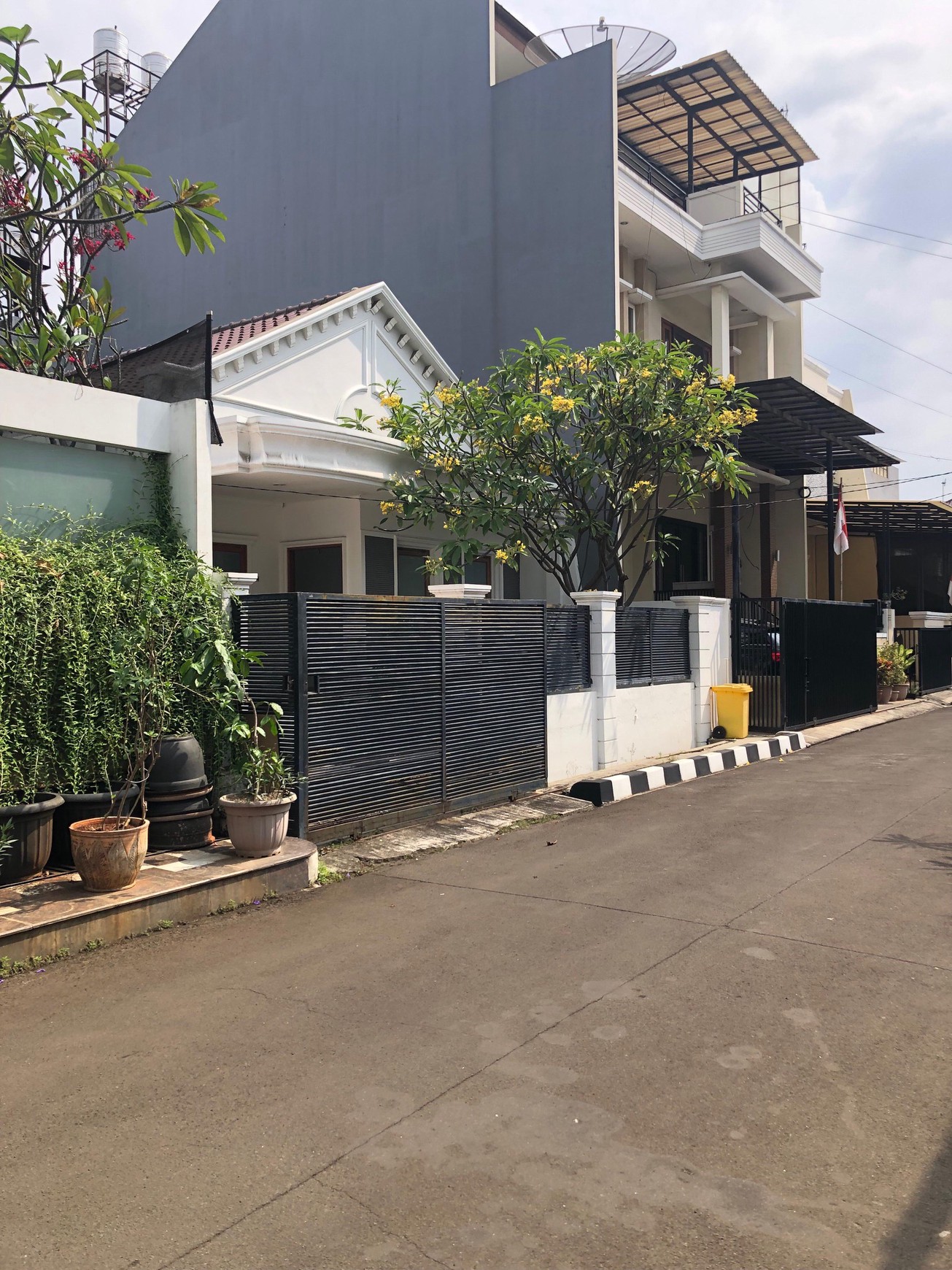 Dijual Rumah Siap Huni di Kelapa Nias, Kelapa Gading - Jakarta Utara