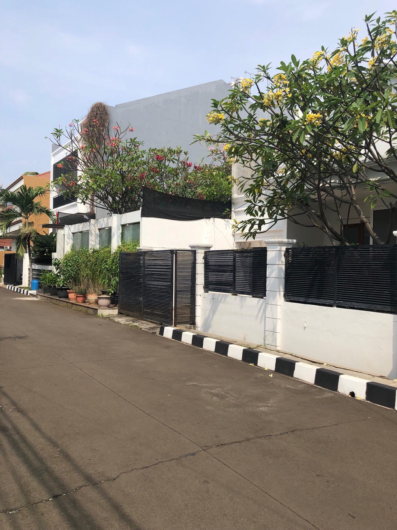 Dijual Rumah Siap Huni di Kelapa Nias, Kelapa Gading - Jakarta Utara