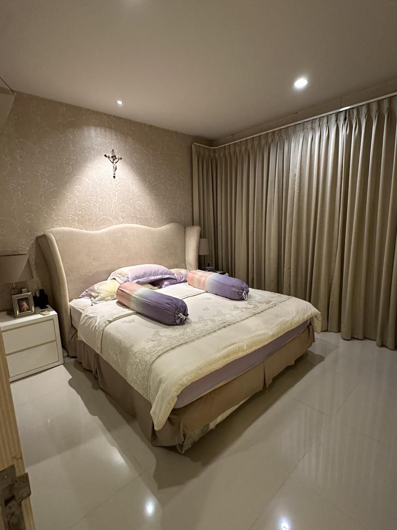 Dijual Cepat Rumah Alam Galaxy Surabaya Barat