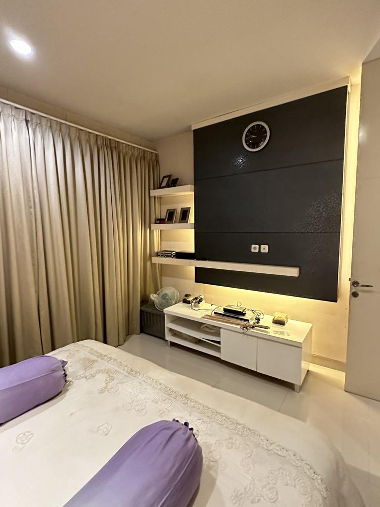 Dijual Cepat Rumah Alam Galaxy Surabaya Barat