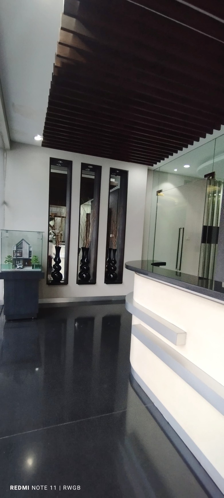 turun harga 12M jadi 11M-an nego Jual Cepat Gedung Kantor anggrek loka bsd city Siap Pakai Rapi Bagus Terawat