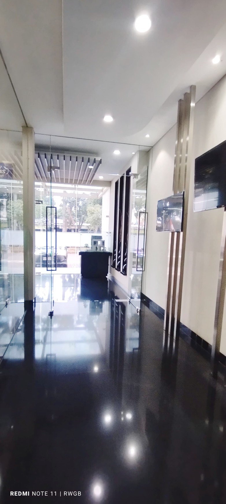 turun harga 12M jadi 11M-an nego Jual Cepat Gedung Kantor anggrek loka bsd city Siap Pakai Rapi Bagus Terawat