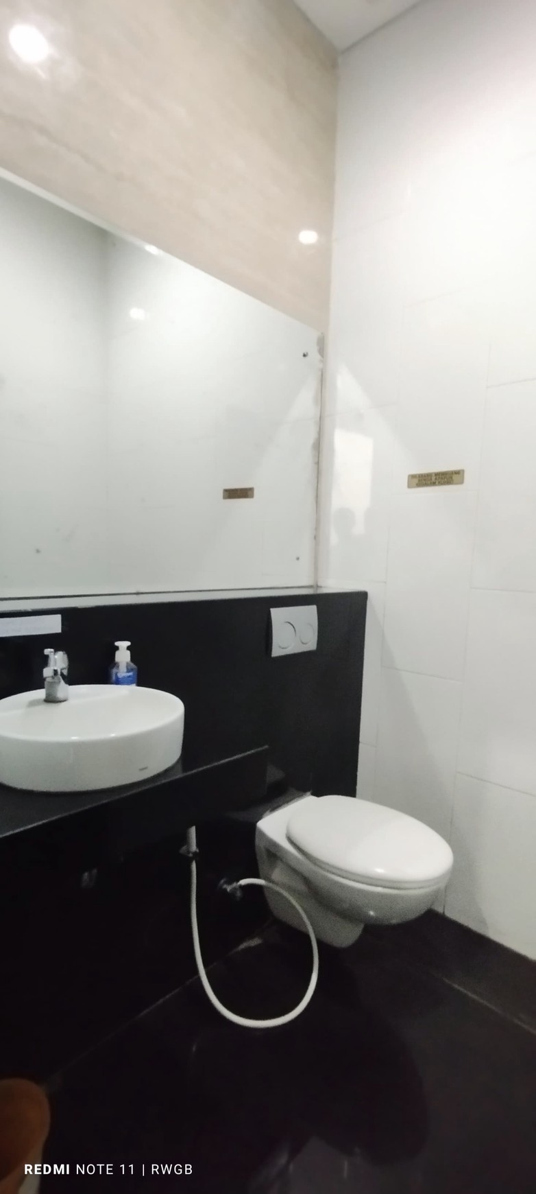 turun harga 12M jadi 11M-an nego Jual Cepat Gedung Kantor anggrek loka bsd city Siap Pakai Rapi Bagus Terawat