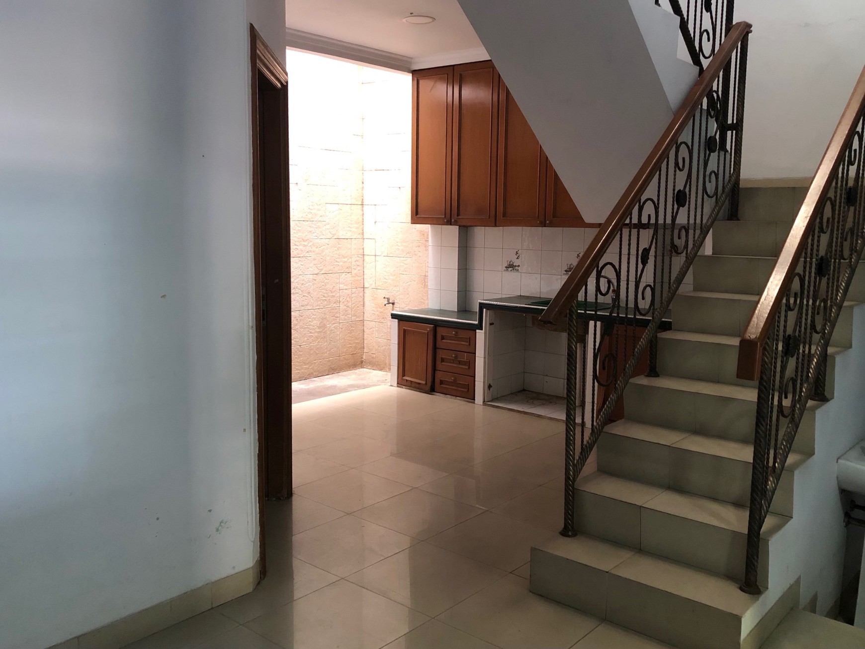 Rumah Nyaman & Siap Huni di Gadung Ayu, Kelapa Gading - Jakarta Utara
