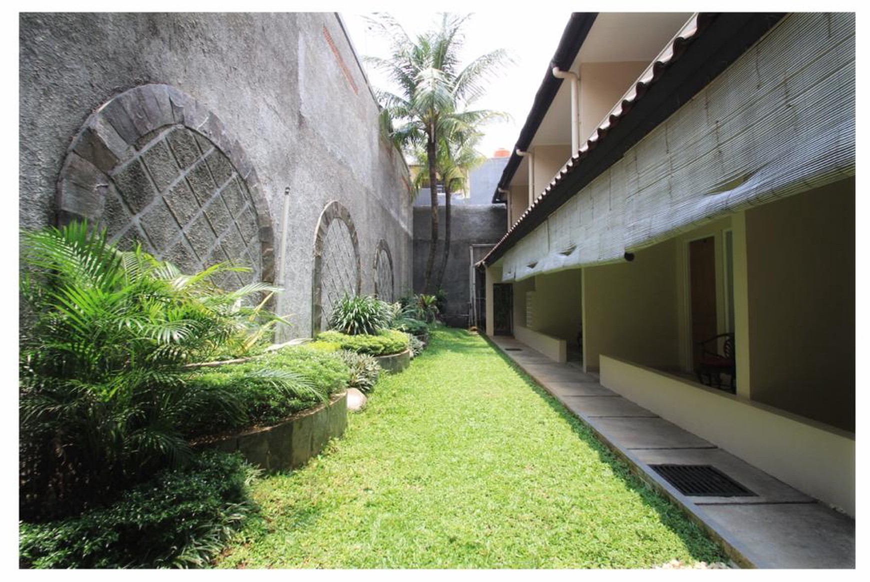 Dijual Rumah Mewah di Pejaten, Jakarta Selatan