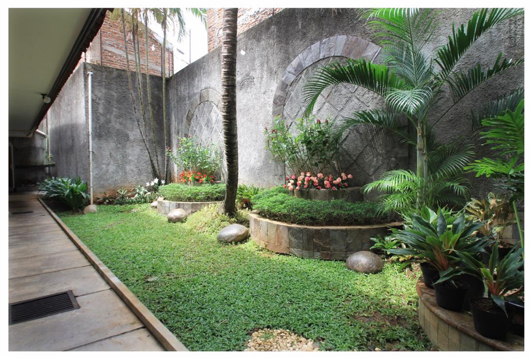 Dijual Rumah Mewah di Pejaten, Jakarta Selatan