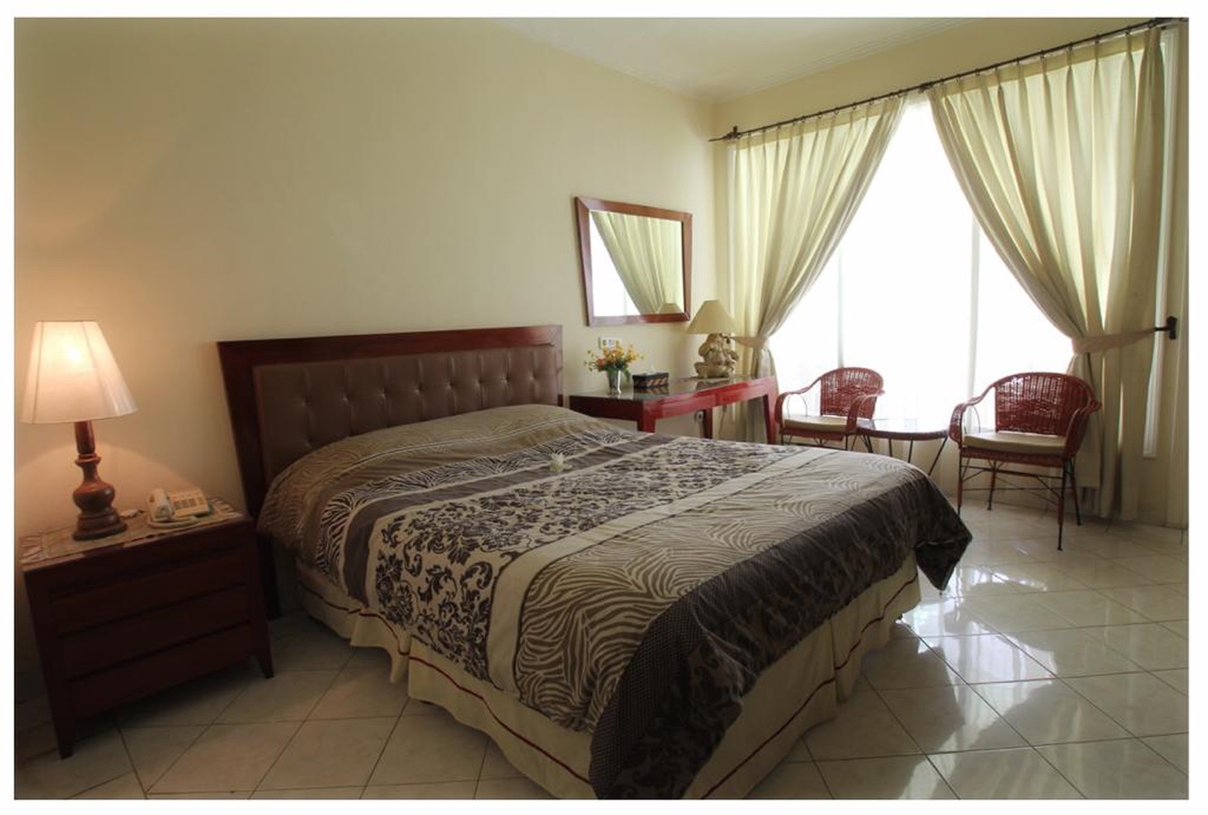 Dijual Rumah Mewah di Pejaten, Jakarta Selatan