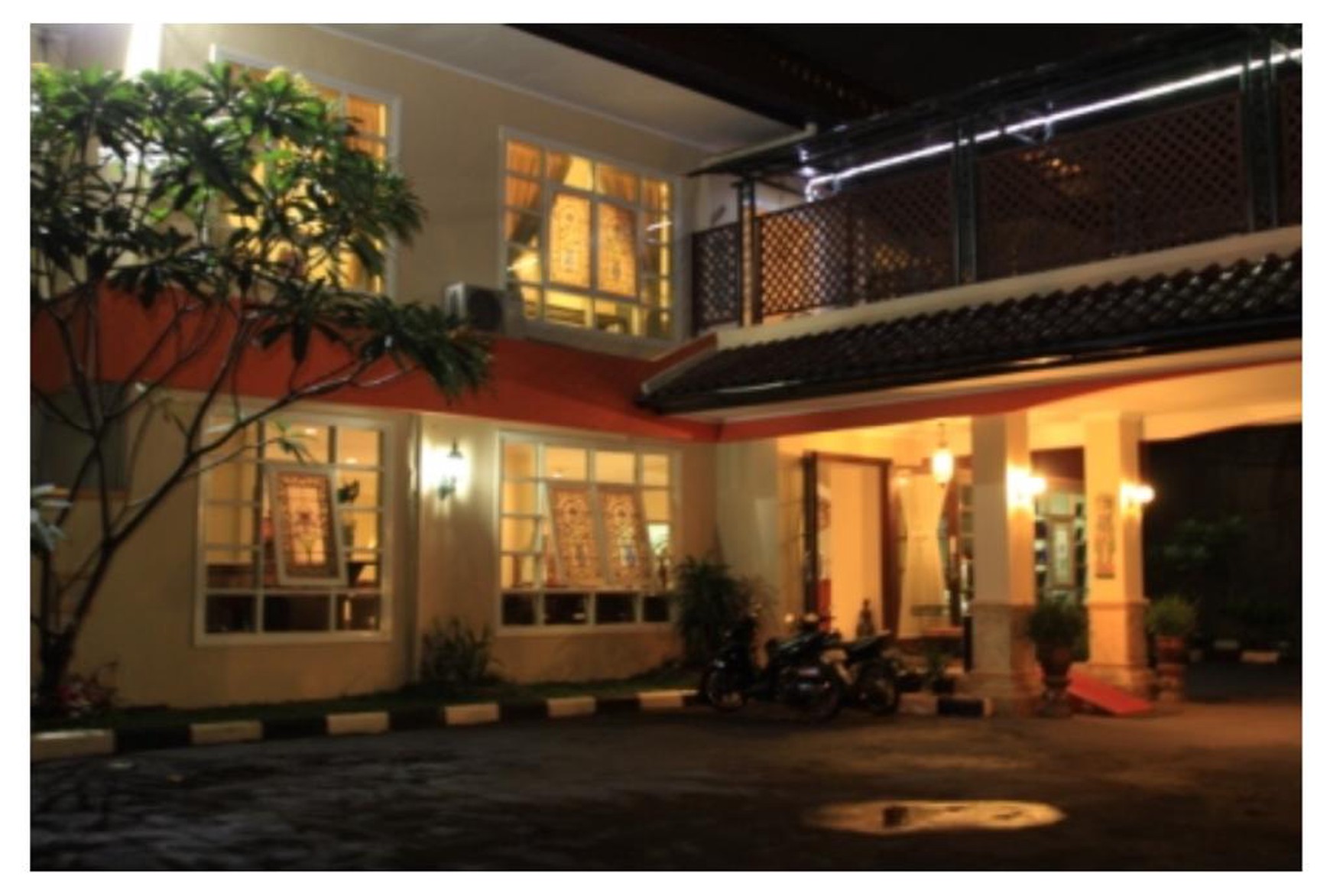 Dijual Rumah Mewah di Pejaten, Jakarta Selatan