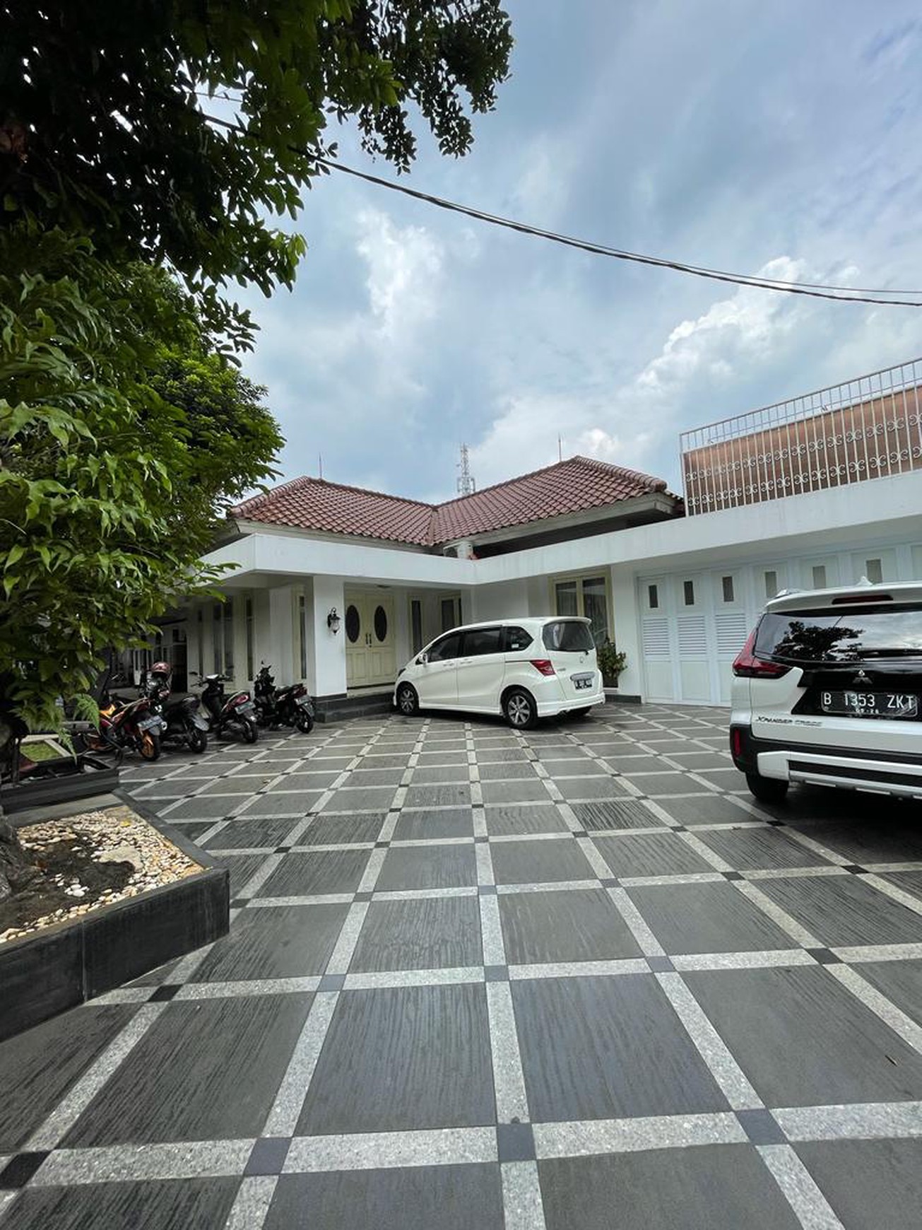 Dijual Rumah Siap Huni di Lebak Bulus, Jakarta Selatan