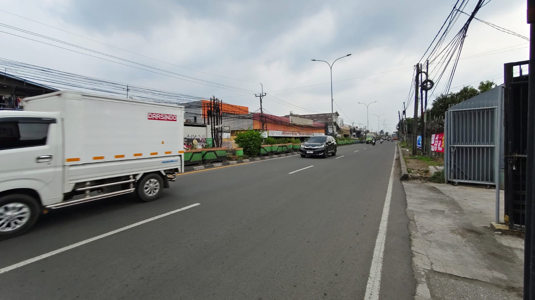 Ruko 3 Lantai Strategis Ramai Sultan Hasanudin Tambun Selatan Bekasi