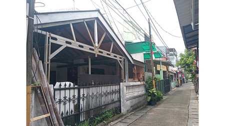 Rumah Cakalele, Bcs, Kelapa Gading