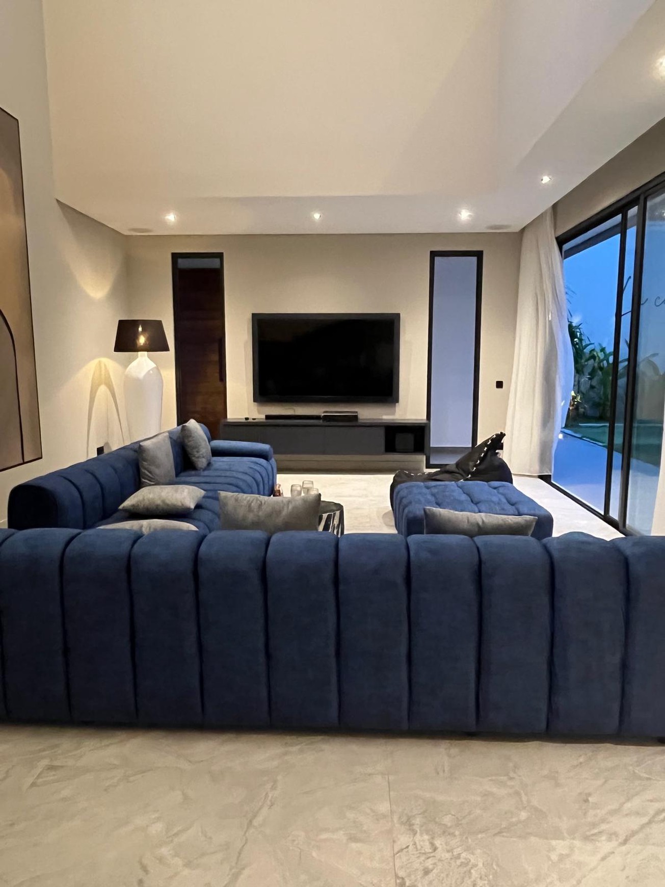 Villa Leasehold Luxurious Kerobokan Bali