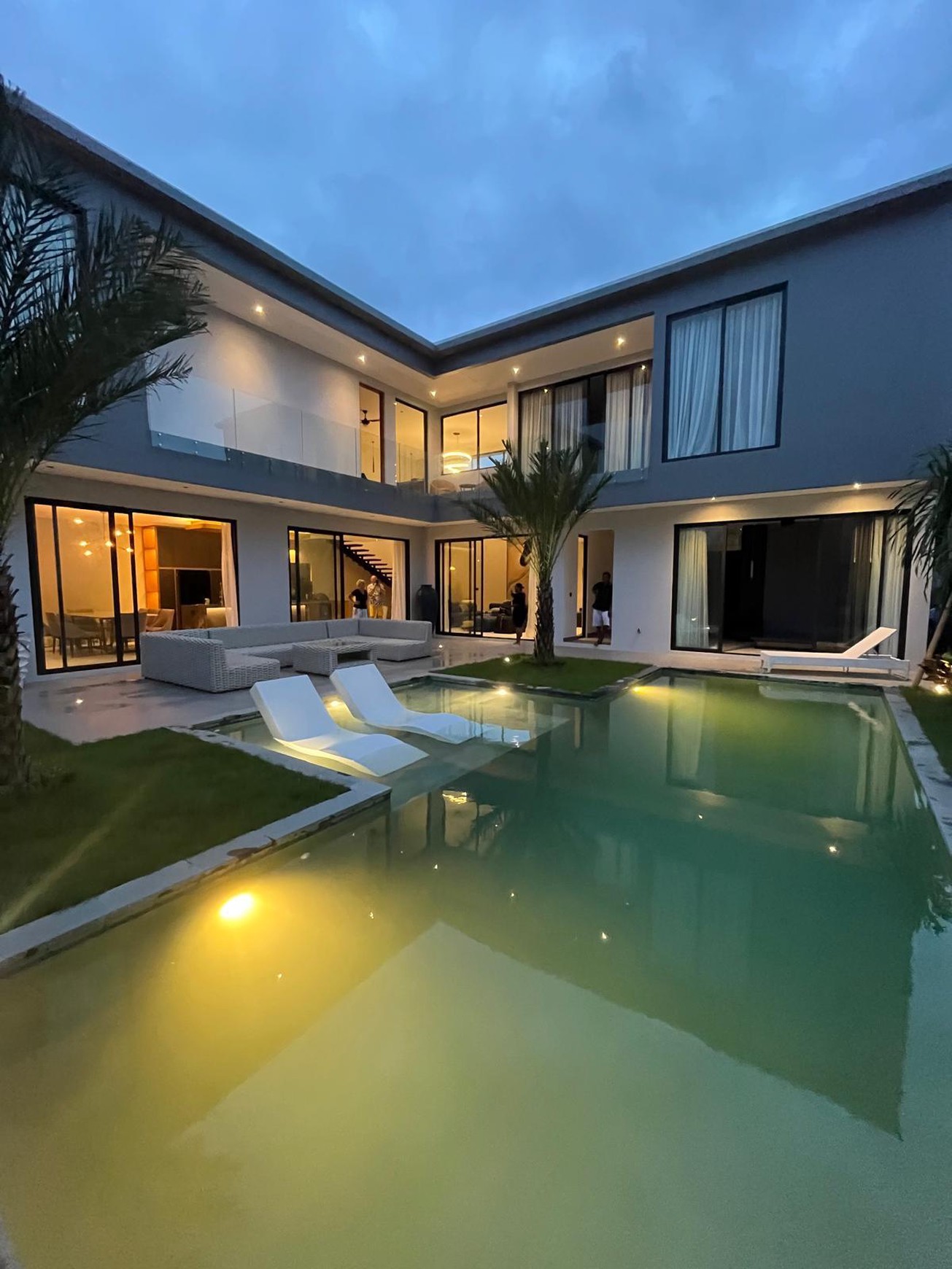Villa Leasehold Luxurious Kerobokan Bali