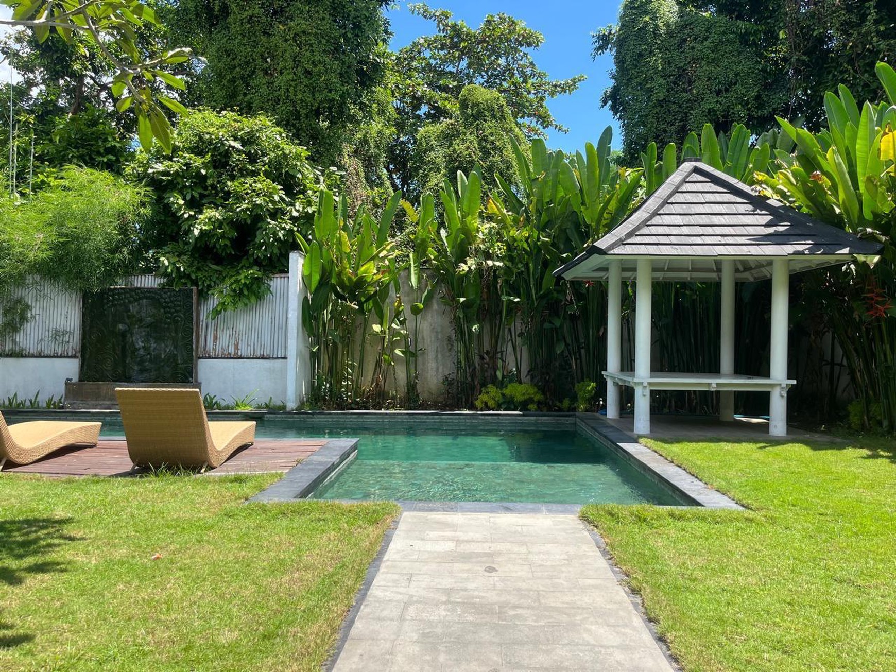 Villa Rental 3 Bedrooms In Pererenan Canggu Bali