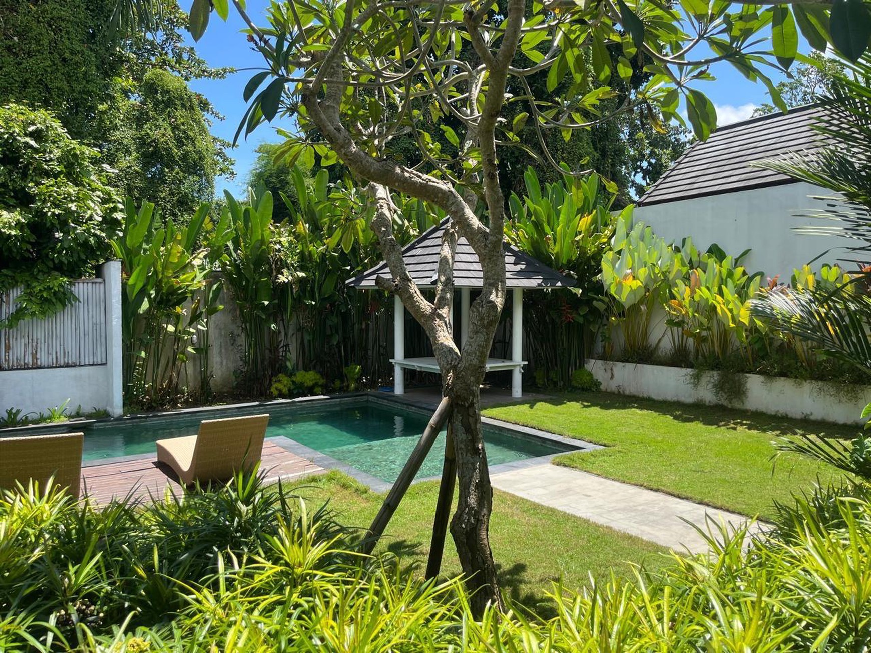 Villa Rental 3 Bedrooms In Pererenan Canggu Bali