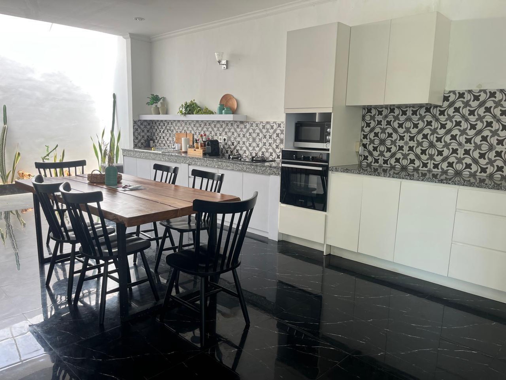 Villa Rental 3 Bedrooms In Pererenan Canggu Bali