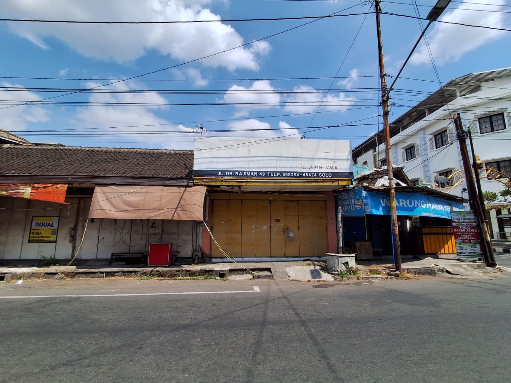 Dijual Ruko 2 - 1 lantai Lokasi Strategis di gajahan solo