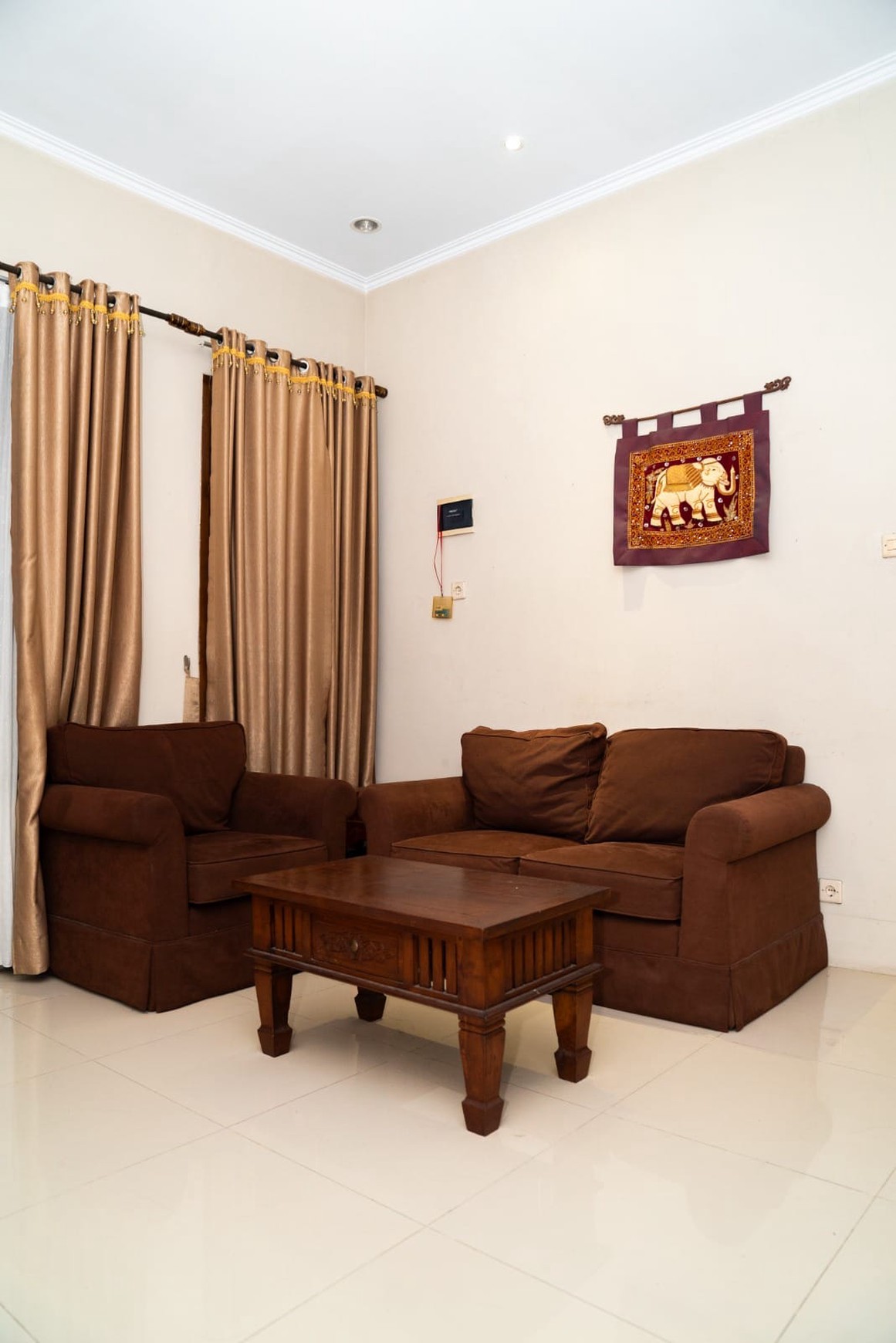 Dijual Rumah Asri - 2 lantai MAGNUM RESIDENCE - Bekasi