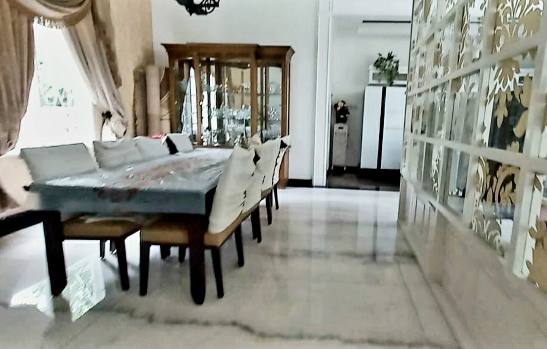 Rumah Mewah Disewakan di Mampang Prapatan Jaksel