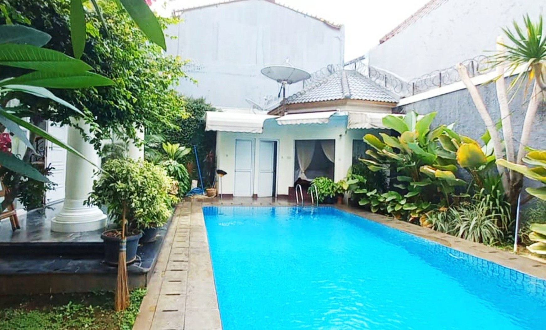 Rumah Mewah Disewakan di Mampang Prapatan Jaksel