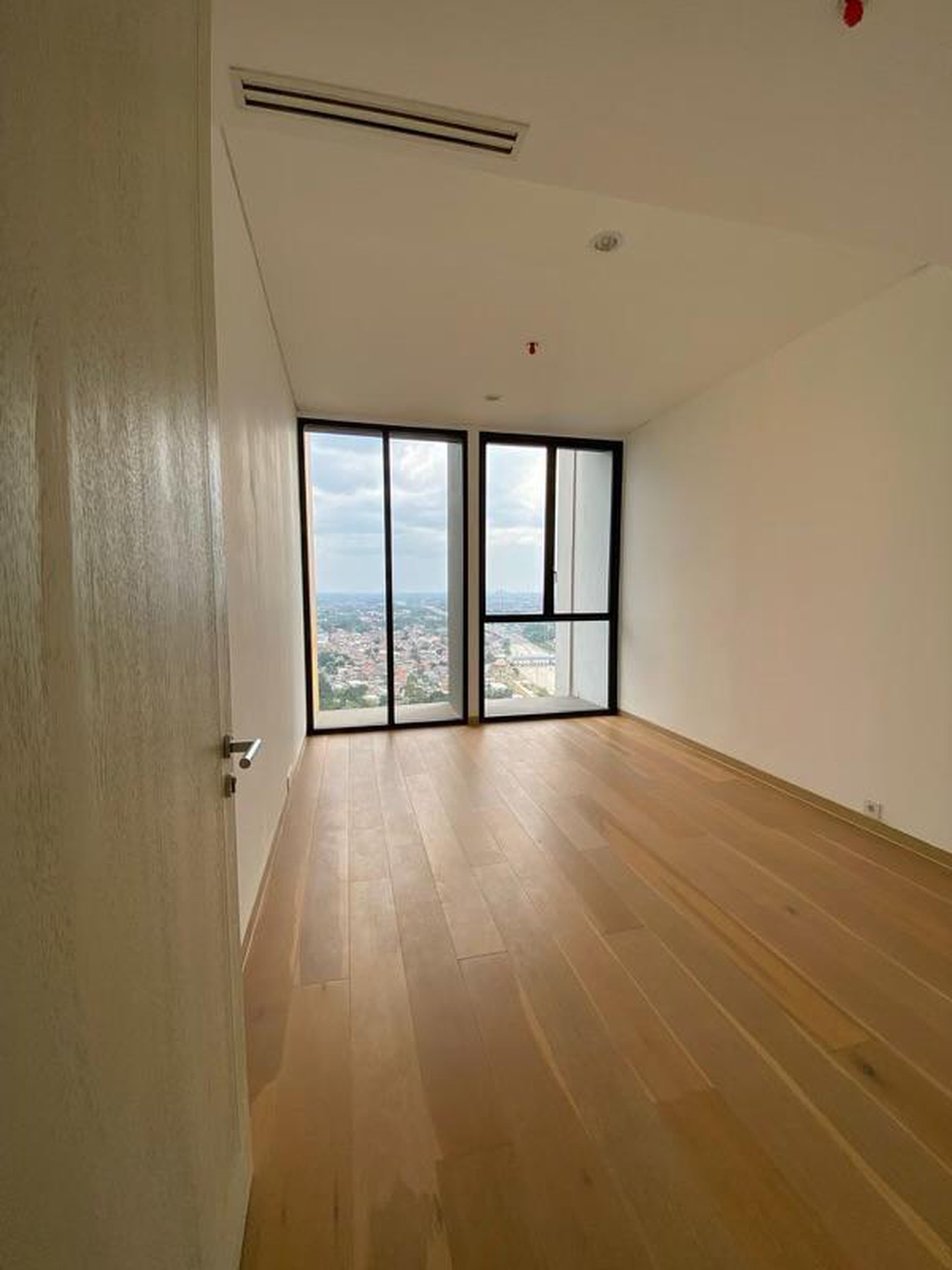 Dijual Cepat! Apartemen Izzara - South Tower, Jakarta Selatan