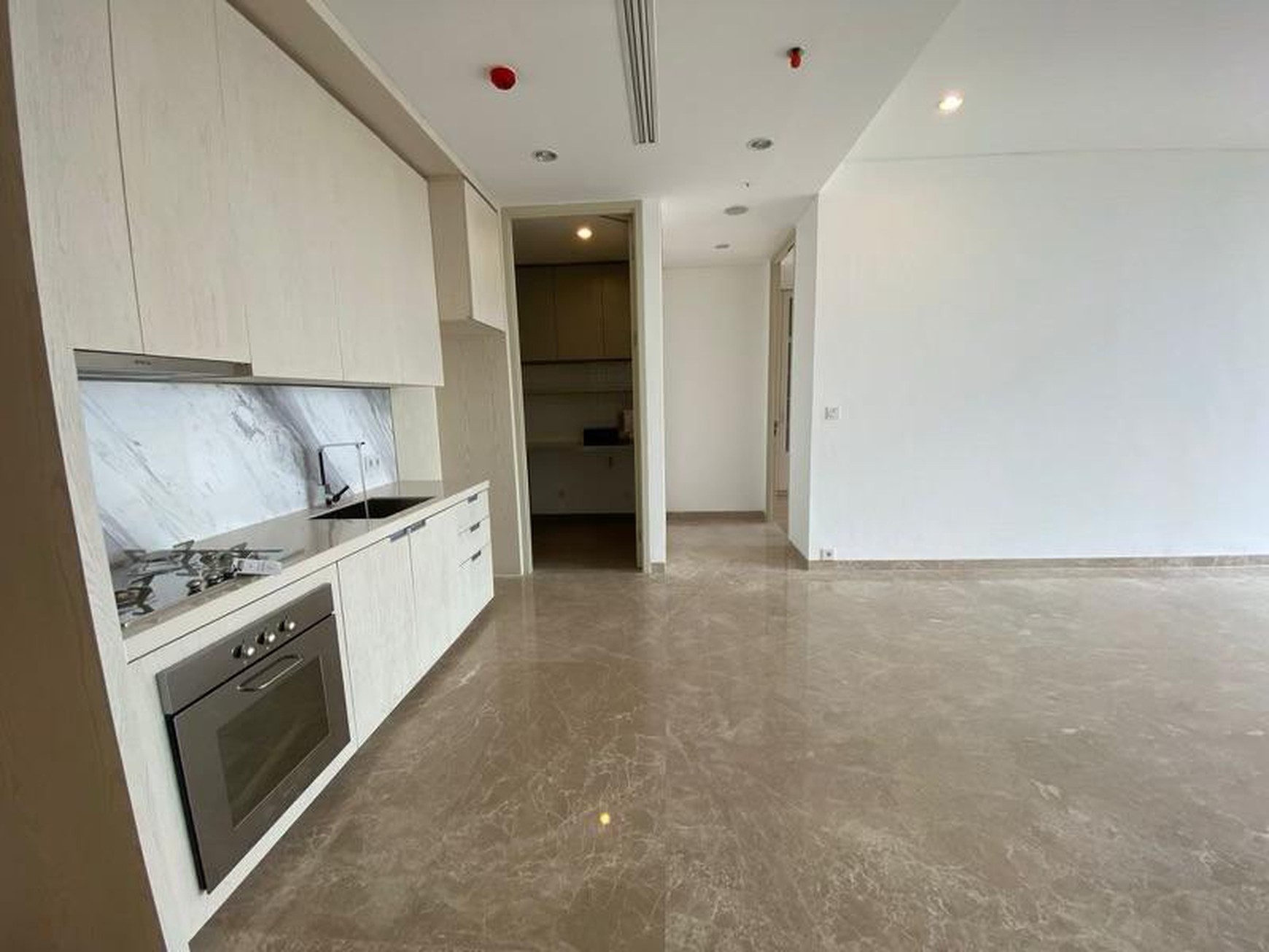 Dijual Cepat! Apartemen Izzara - South Tower, Jakarta Selatan