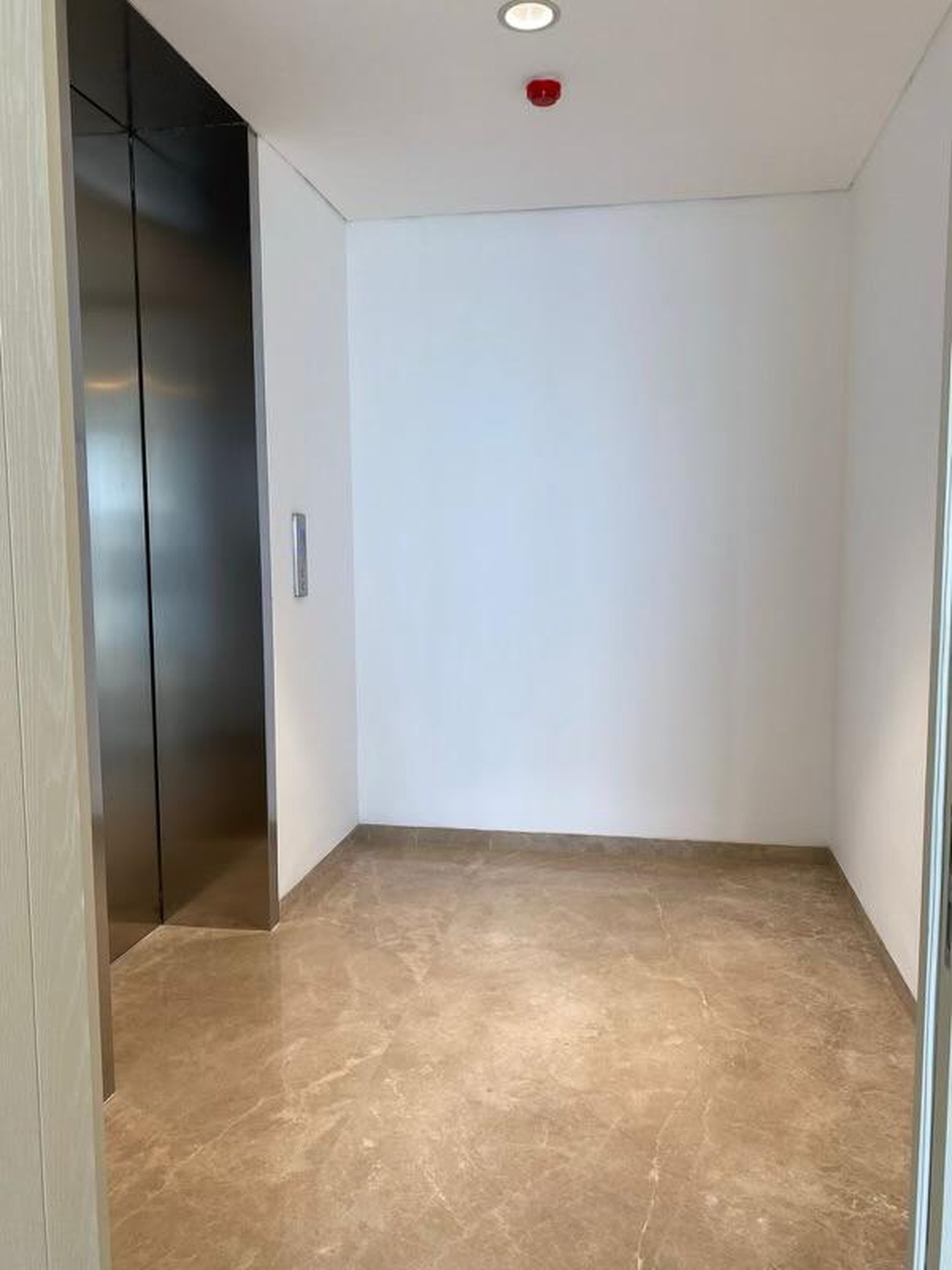 Dijual Cepat! Apartemen Izzara - South Tower, Jakarta Selatan