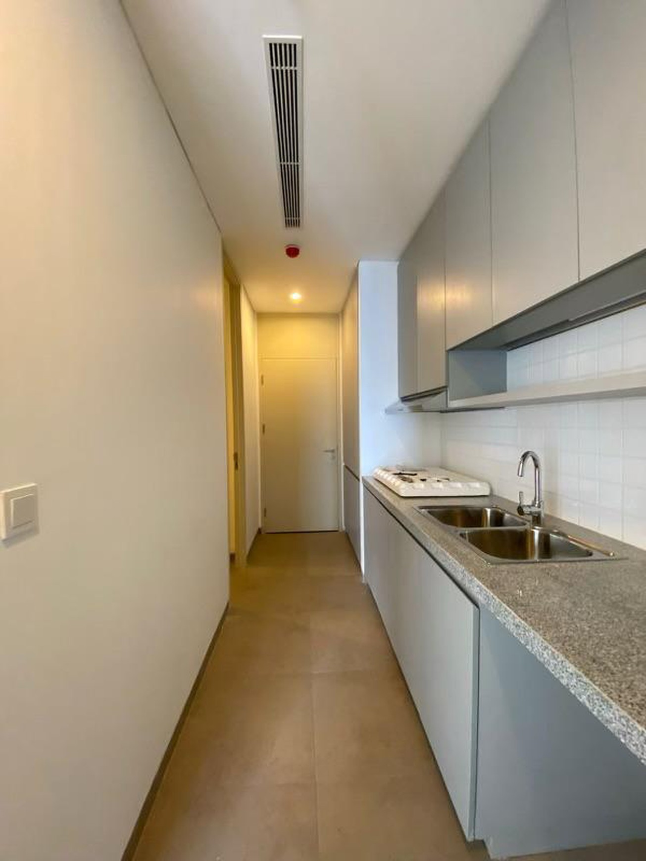 Dijual Cepat! Apartemen Izzara - South Tower, Jakarta Selatan