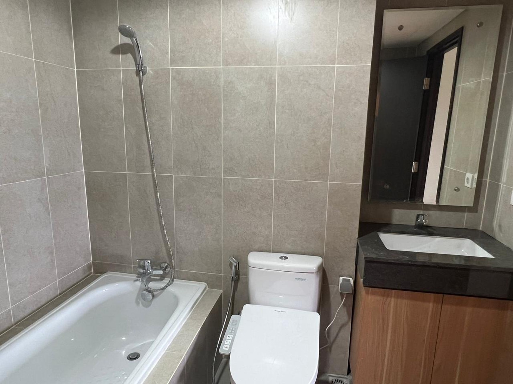 APARTEMENT ORANGE COUNTY 1BR TOWER PASADENA SIAP HUNI