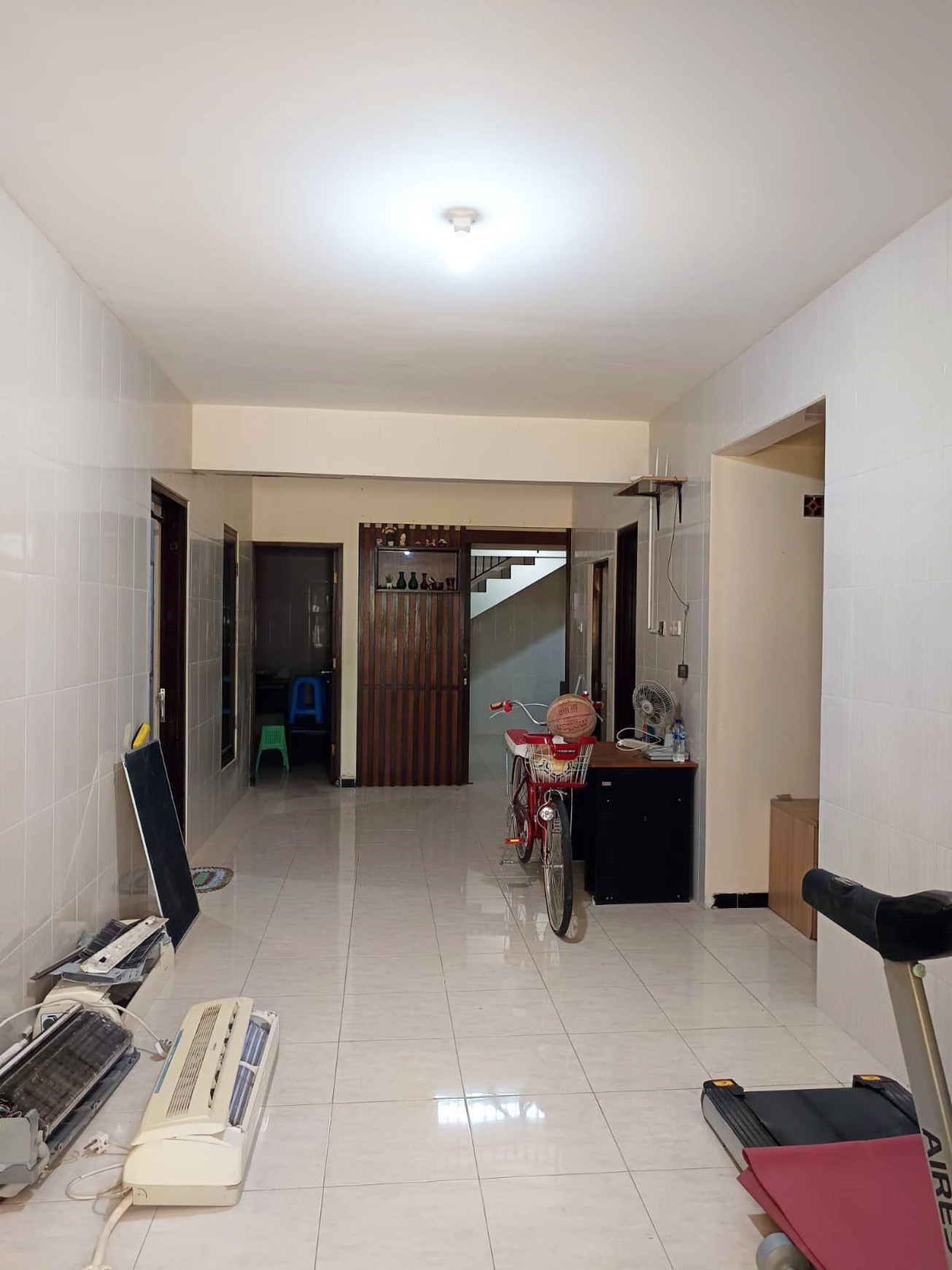 Rumah di Sutorejo Tengah Surabaya Timur, bisa untuk rumah tinggal / kantor, Siap Huni, Sewa min 2 tahun