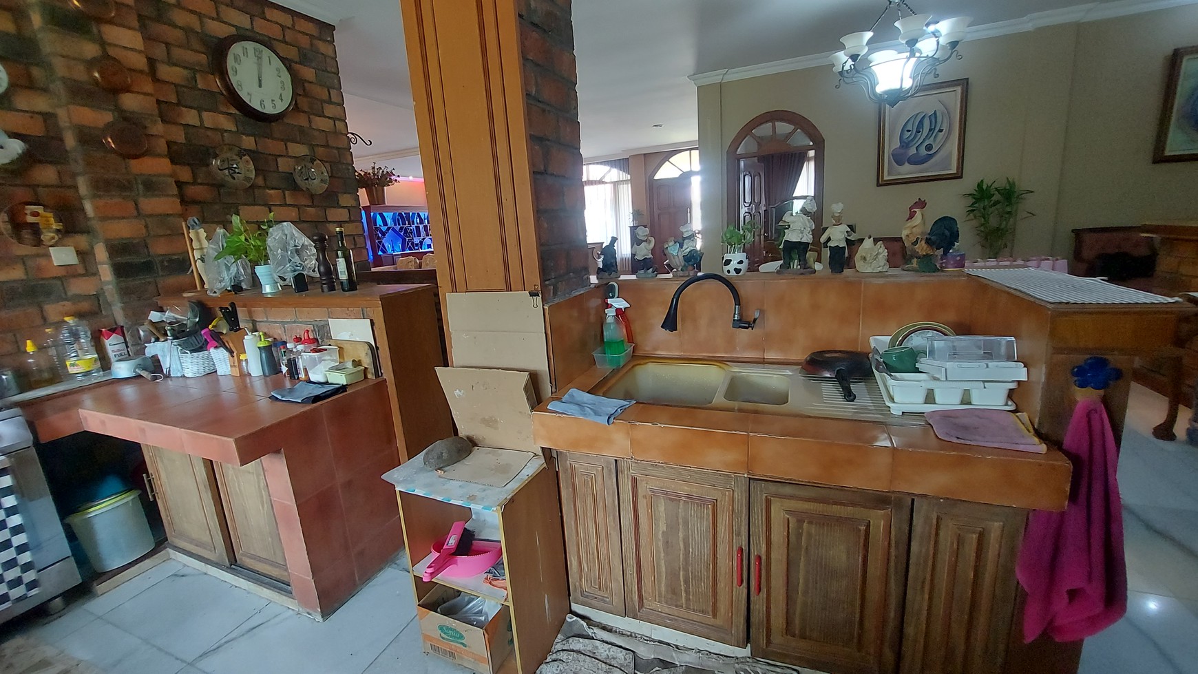 Rumah 2 Lantai LT. 3.400 m di Daerah Tajur Halang Bogor dengan Pemandangan Asri