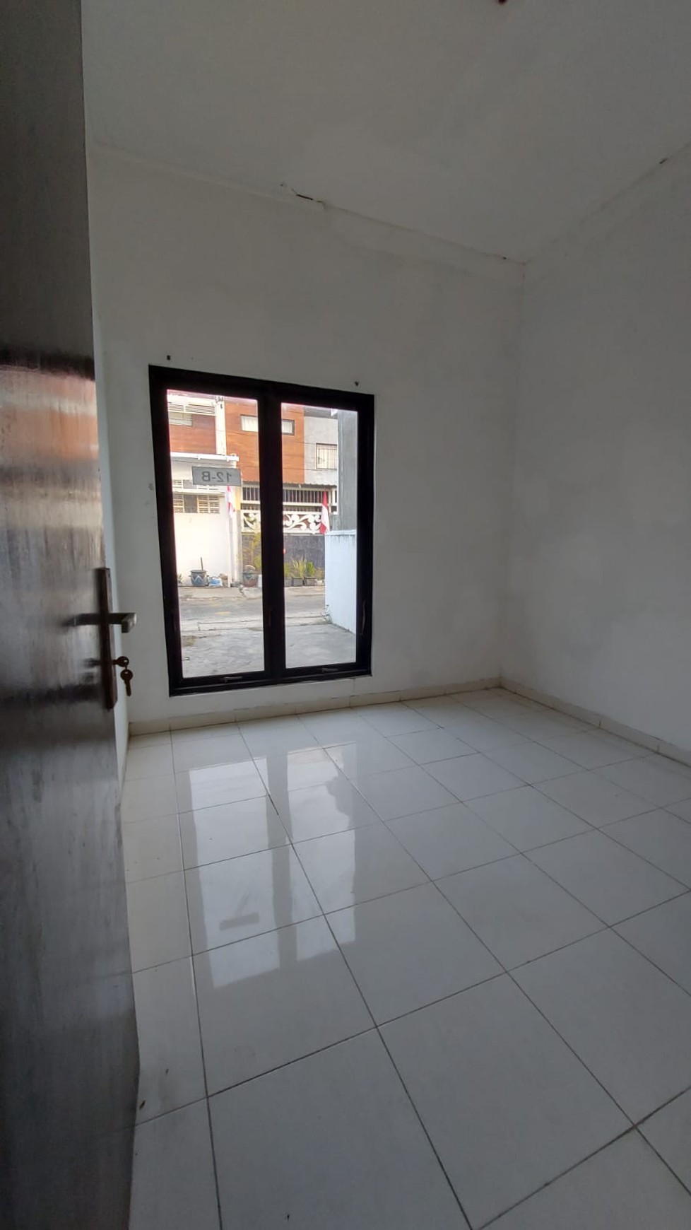 Rumah Dijual di Gading Indah - Lokasi Strategis Harga Terbaik
