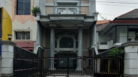Ruko Dijual Raya Darmo Surabaya