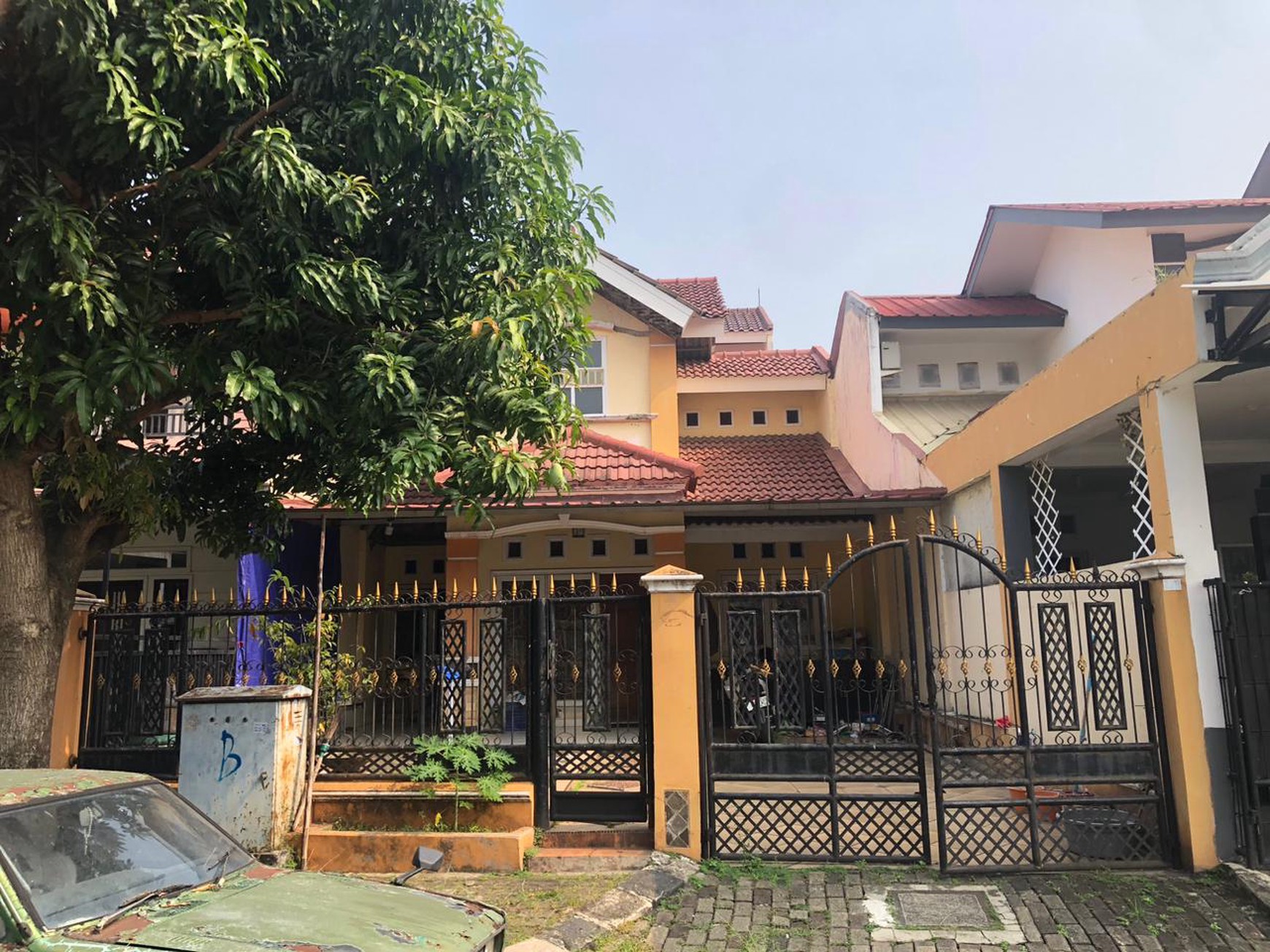 Rumah Bagus Di Villa Serpong Tangerang Selatan