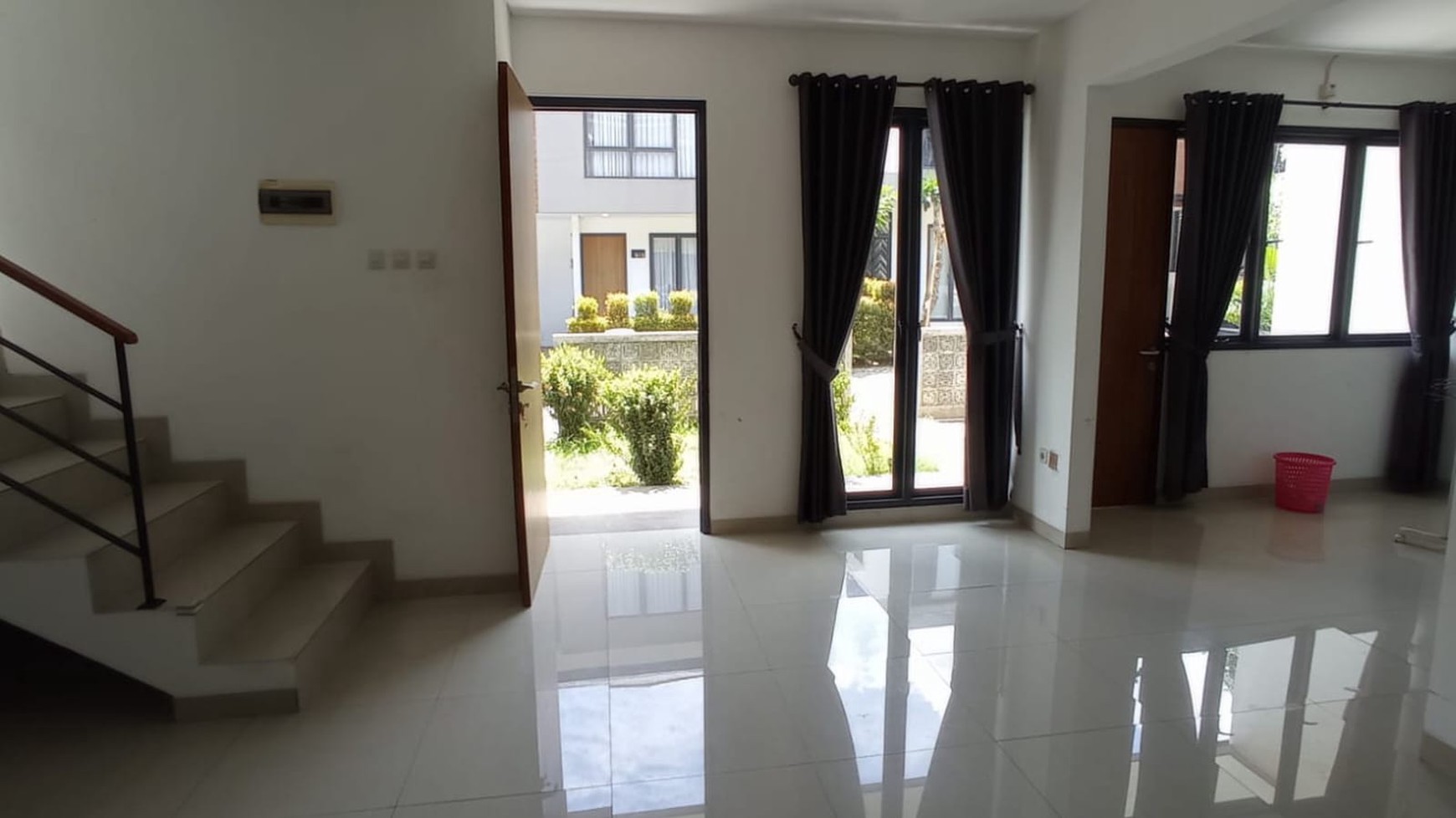 Rumah Bagus Di Cavana Residence Bintaro Rengas Tangerang Selatan