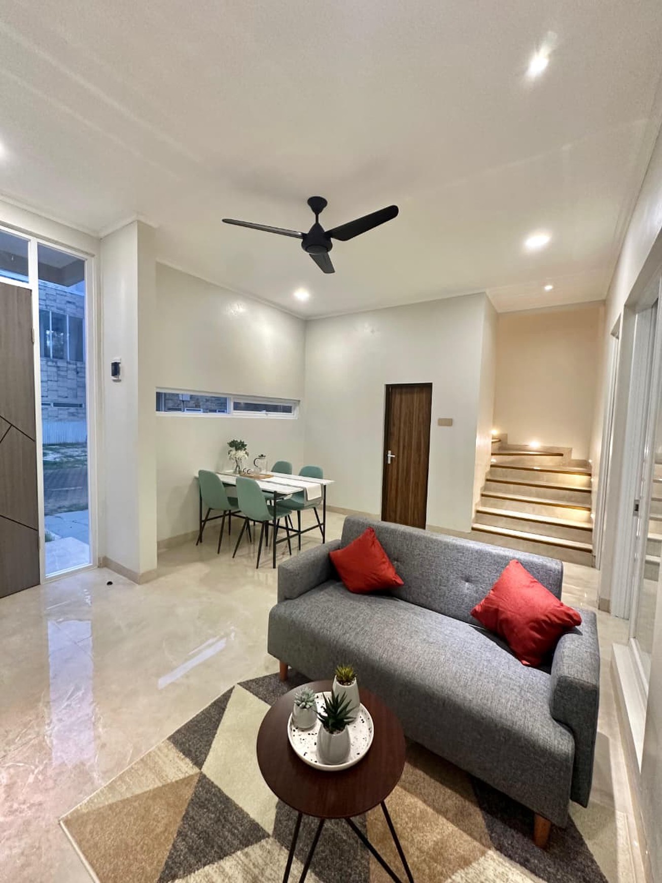 Rumah Bagus Di Accola Park Serpong Tangerang Selatan