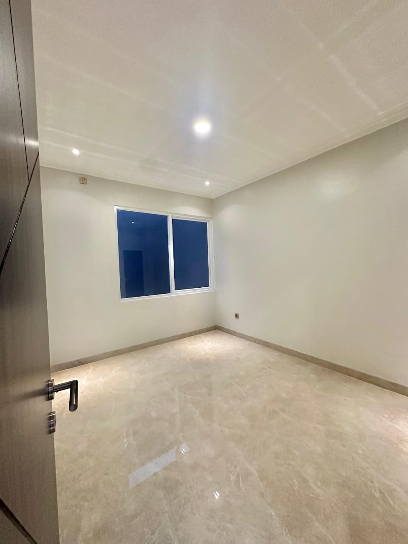 Rumah Bagus Di Accola Park Serpong Tangerang Selatan